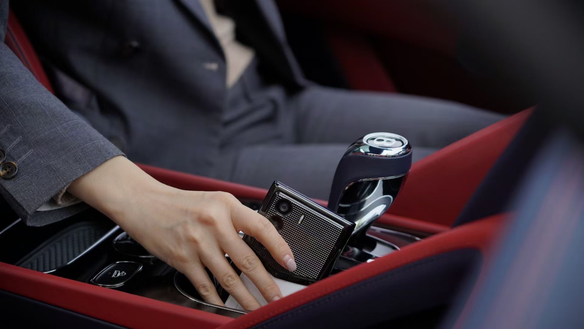 VERTU 纬图 | 威图手机网站| META手机介绍
